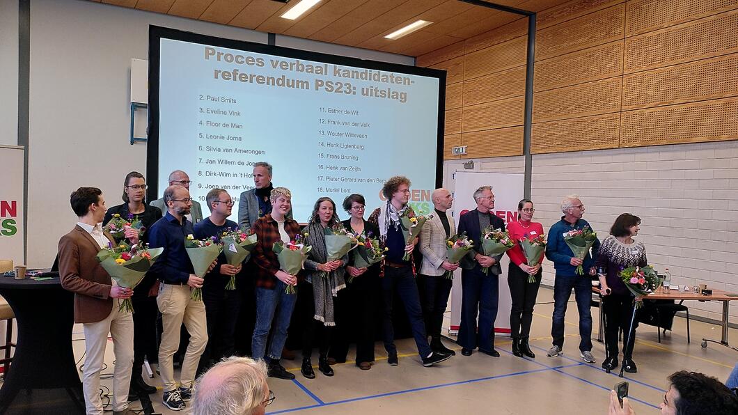 Een groepsfoto van de mensen op de kieslijst van GroenLinks Gelderland voor de aankomende Provinciale Statenverkiezingen.